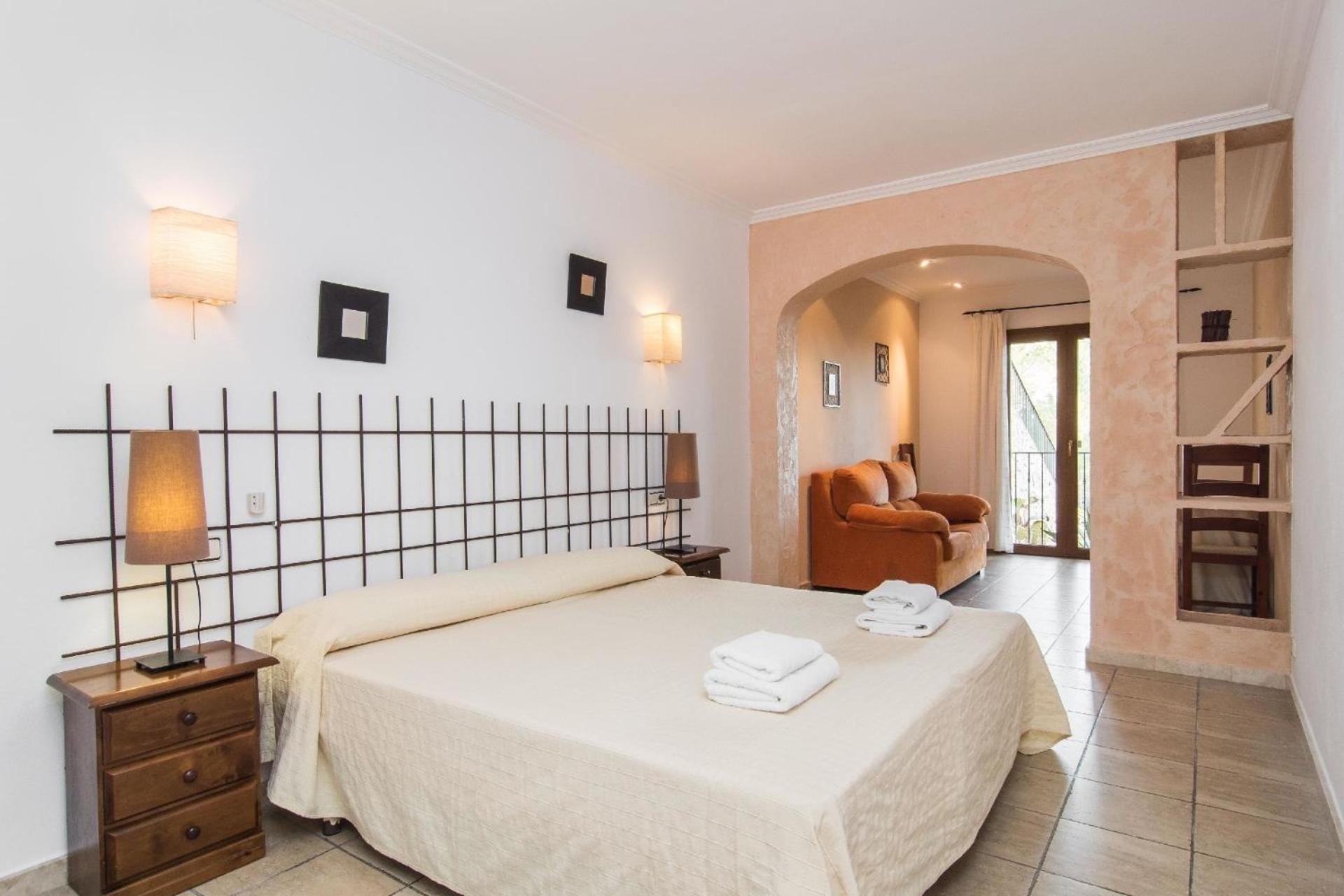 Ferienhaus Fuer 12 Personen Ca 400 M In Son Macia, Balearen Mallorca Экстерьер фото